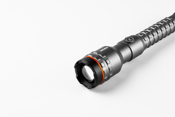 NEBO Taschenlampe DAVINCI™ 8000 wiederaufladbar, Powerbank mit max. 8000 Lumen